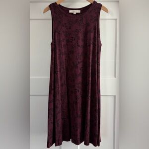 LOFT Size Small Black & Maroon Open Crew Neck Sleeveless Swing Soft Dress